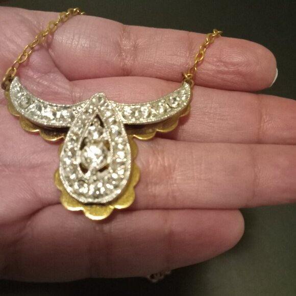 VINTAGE- Beautiful Bull necklace - Picture 7 of 7